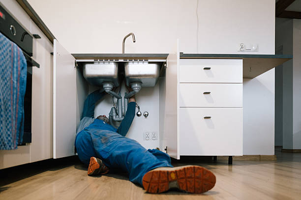 Professional Plumbing technician working in Hobart, WA